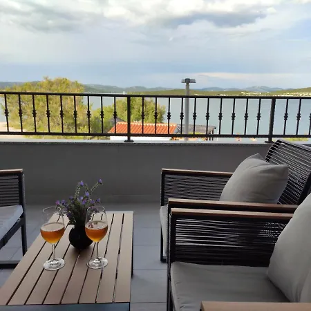 Apartment Sara 2 Betina (Sibenik-Knin)