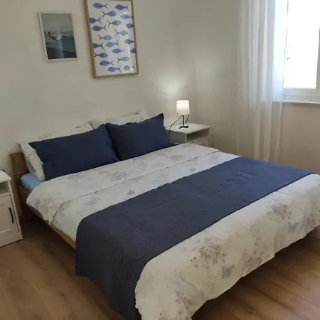 Apartment Sara 2 Betina (Sibenik-Knin)