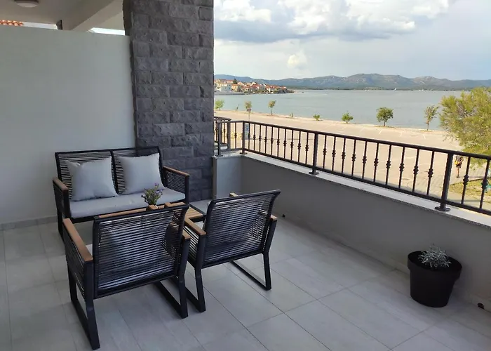 Sara 2 Apartamento Betina (Sibenik-Knin)